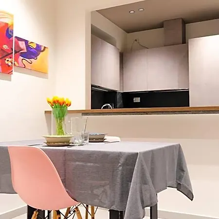 Bertola 17, Centrale, Stazione By Happyhostorino Apartamento *