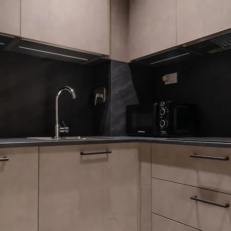 Bertola 17, Centrale, Stazione By Happyhostorino * Turim