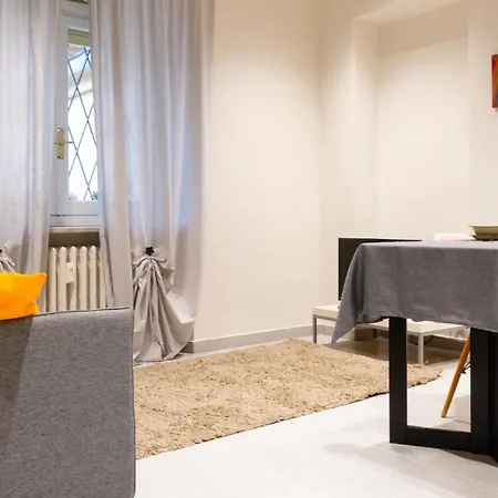 Bertola 17, Centrale, Stazione By Happyhostorino Turim