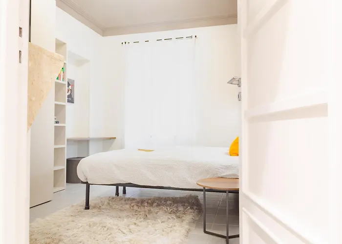 Apartment Bertola 17, Centrale, Stazione By Happyhostorino *